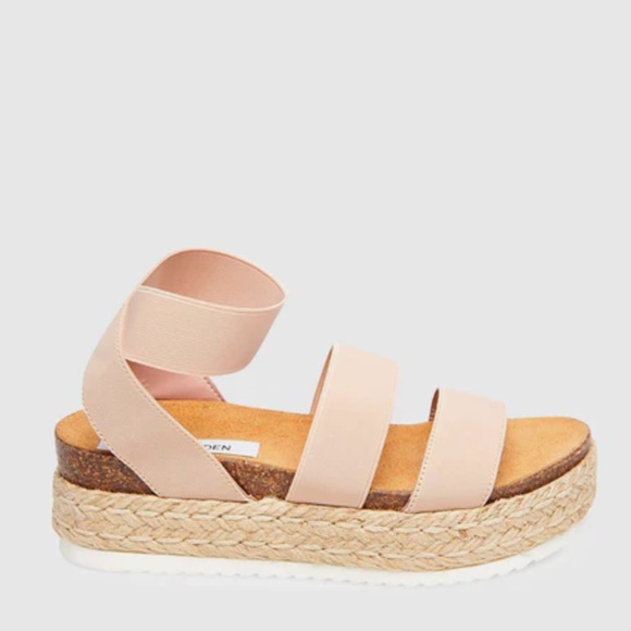 Steve Madden Shoes - ❌SOLD❌Steve Madden Kimmie Blush Platforms